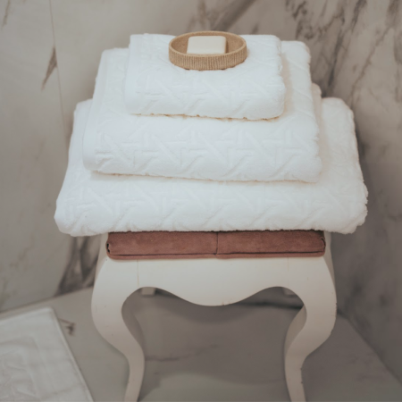 Drap de Douche 70 x 140 cm - Collection HÔTEL DE LUXE Jacquard 100% Coton Egyptien 700 g/m²