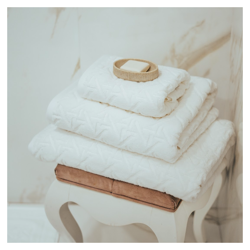 Drap de Bain 100 x 150 cm - Collection HÔTEL DE LUXE Drap de Bain 100 x 150 cm - Collection HÔTEL DE LUXE