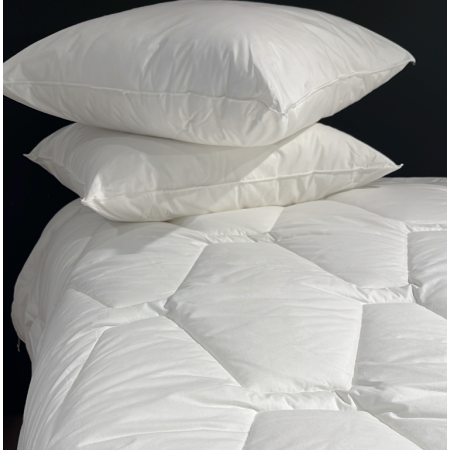 Couette hôtel très chaude et gonflante 500g/m2 Couleur blanc Bleu