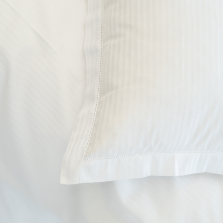 Taie d'Oreiller Jacquard Fines Rayures
