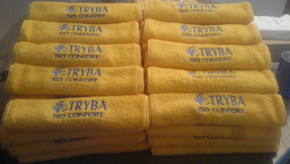 serviettes jaunes tryba