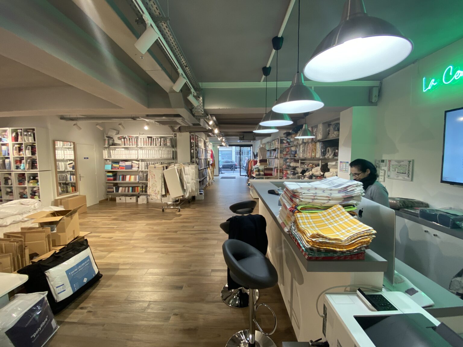 La Compagnie Du Blanc Magasin De Linge De Maison De Luxe Paris La