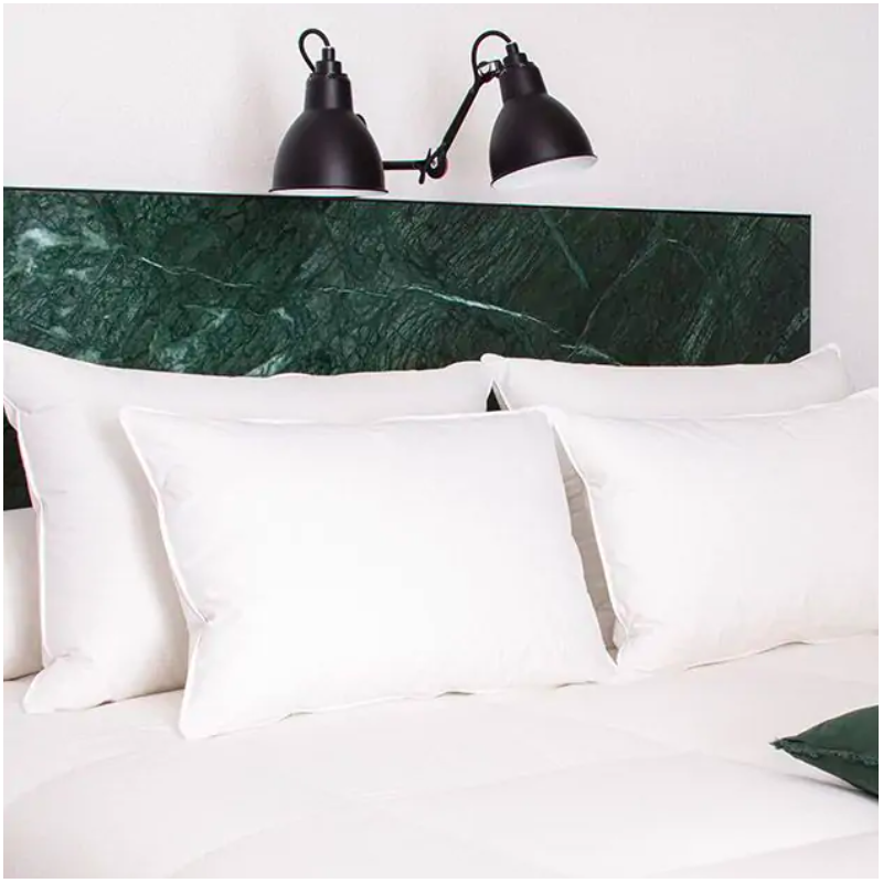 Gamme SYNTHETIQUE Grand Hôtel Surmatelas - Couettes - Oreillers - Traversin Gamme SYNTHETIQUE Grand Hôtel Surmatelas - Couettes - Oreillers - Traversin