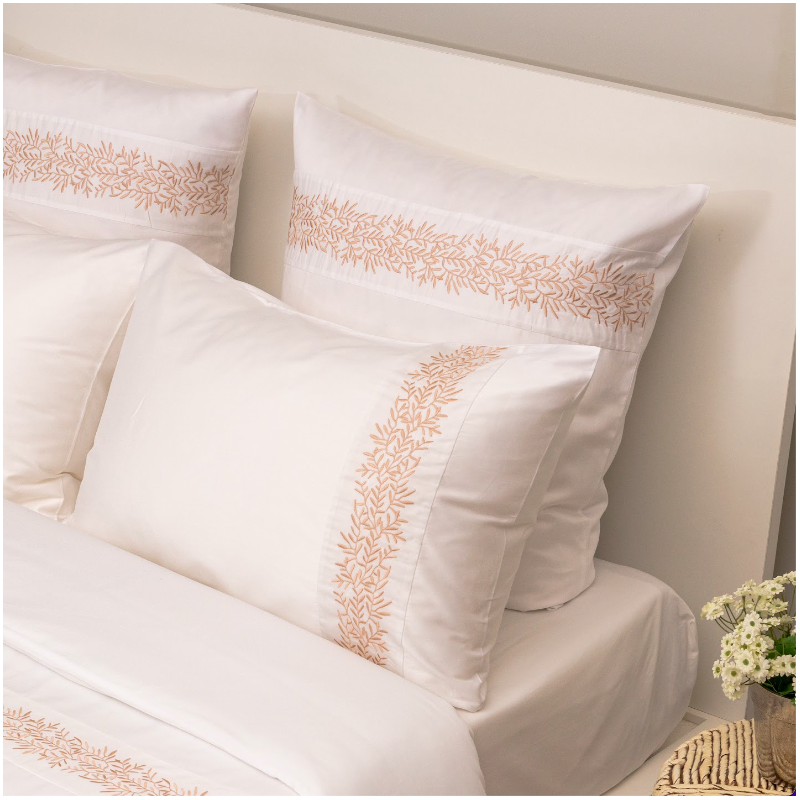 Linge de Lit Collection FONTAINEBLEAU Satin de Coton Bio 120 fils/cm2 Linge de Lit Collection FONTAINEBLEAU Satin de Coton Bio 120 fils/cm2